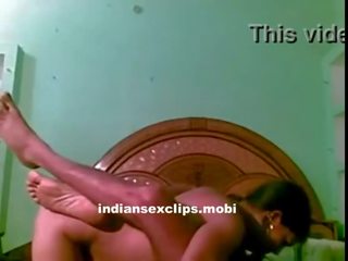 인도의 섹스 영화 표시 vids (2)