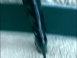 Fekete thigh nagy boot x névleges videó -val egy hosszú lábú barna